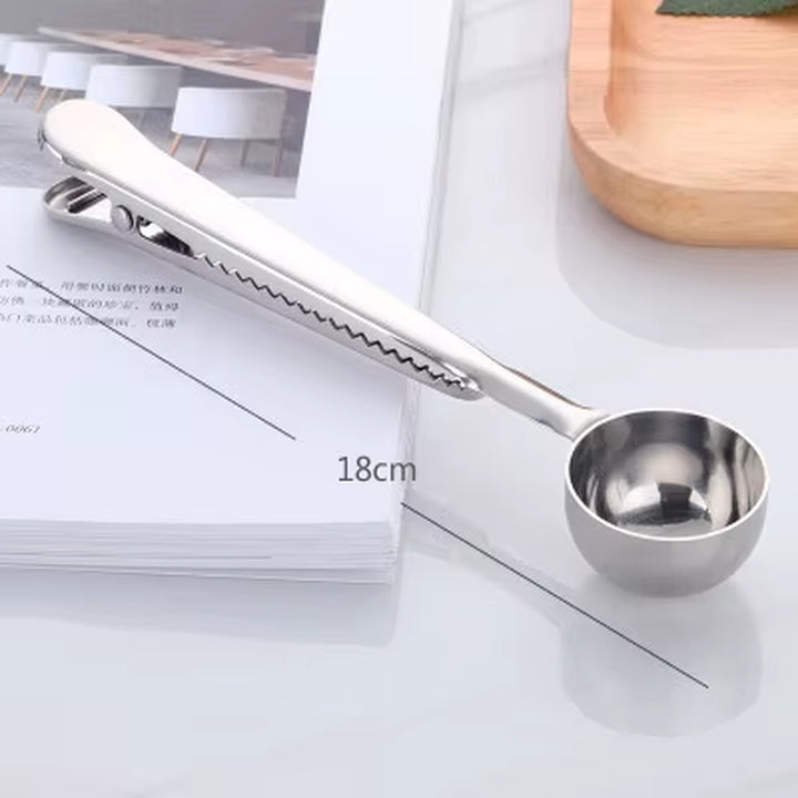 Cucchiaio Dosatore 2 in 1 in Acciaio Inox con Clip Sigillante