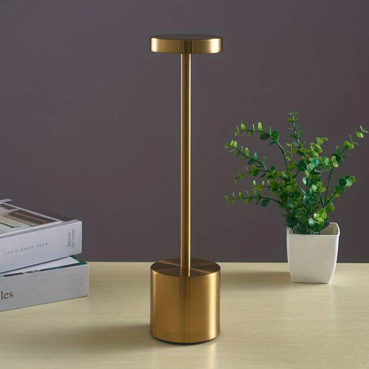 Lampada da tavolo regolabile