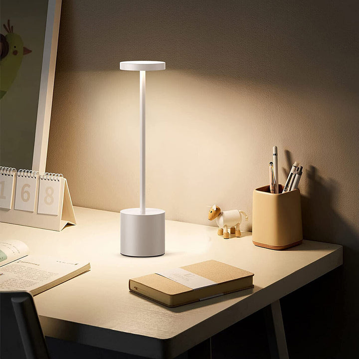 Lampada da tavolo regolabile