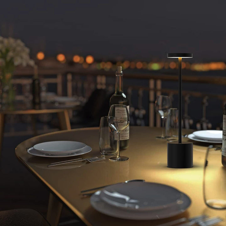 Lampada da tavolo regolabile