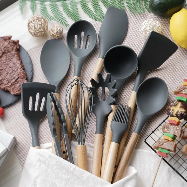 Set 12 Utensili da Cucina in Silicone Antiaderente