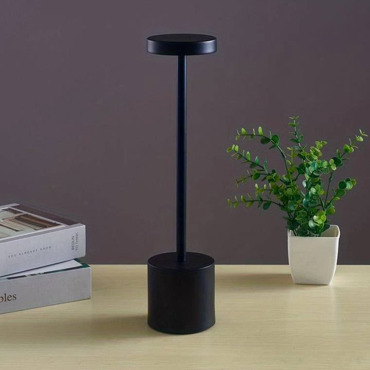 Lampada da tavolo regolabile